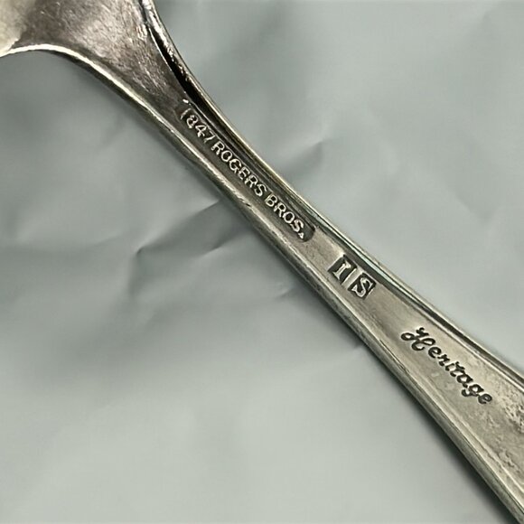 Vintage Rogers Bros Heritage Dessert Cake Pie Slicer Server Silver Plate 8.5" - Picture 7 of 8